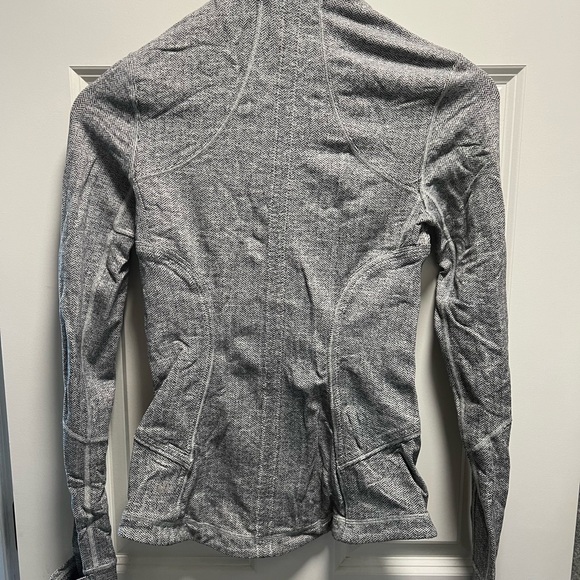 Lululemon define jacket - Picture 2 of 4